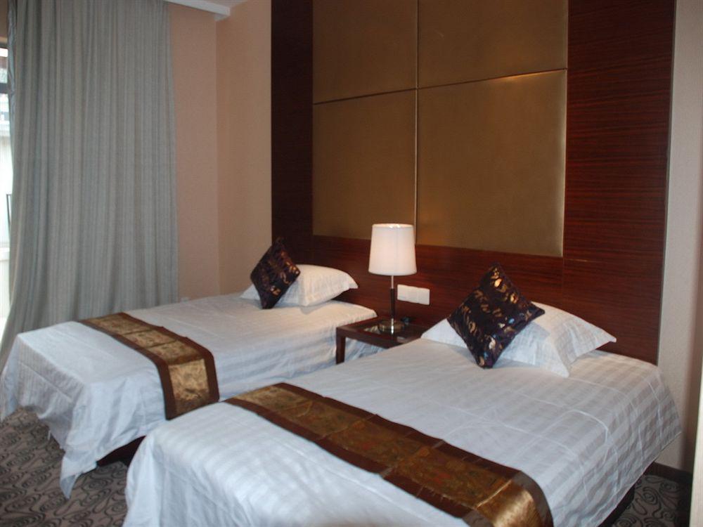 Shanghai Baron Business Bund Hotel מראה חיצוני תמונה